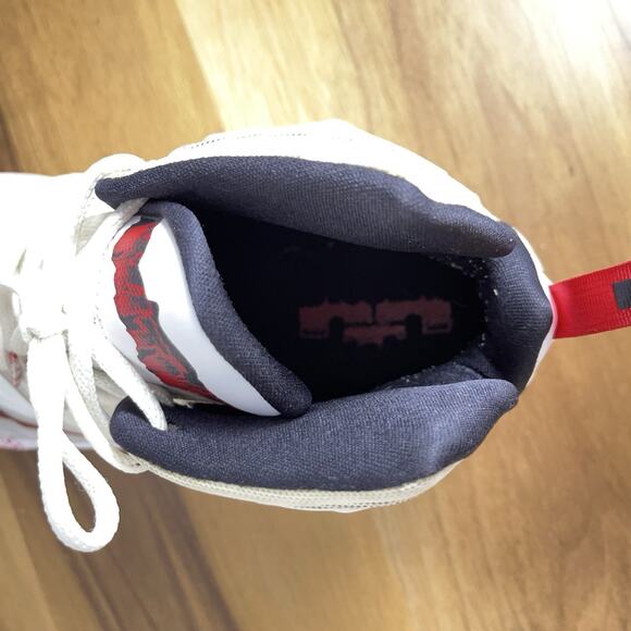 Nike LeBron 13 Friday the 13th 2015 Size 13 Sneakers Blood Jason Vorhees Horror - Picture 10 of 11